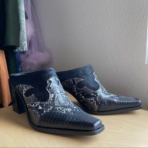 Jeffrey Campbell Decklyn Western Mules